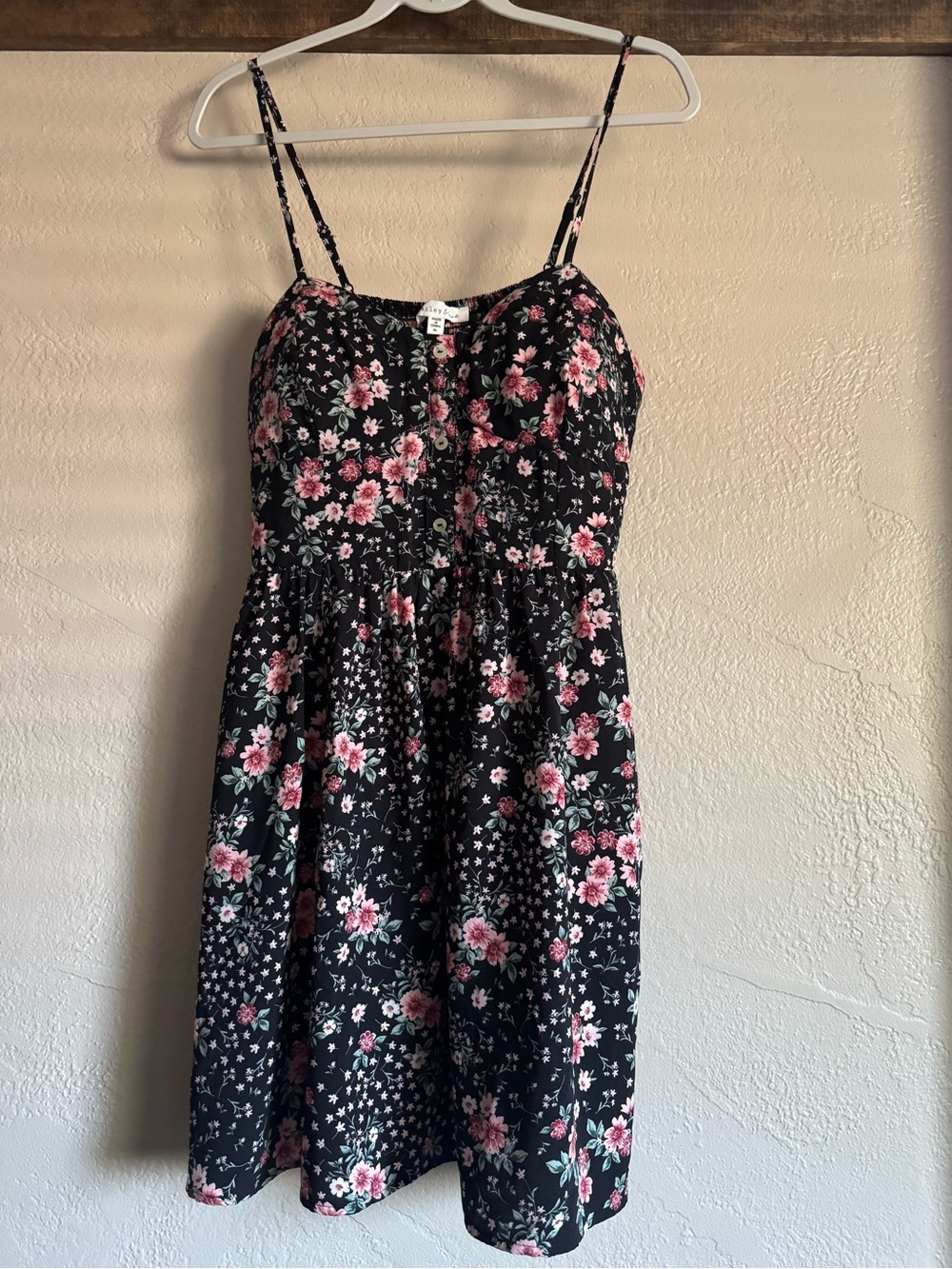 bailey blue Black Floral Spaghetti-Strap Dress with Pink Roses